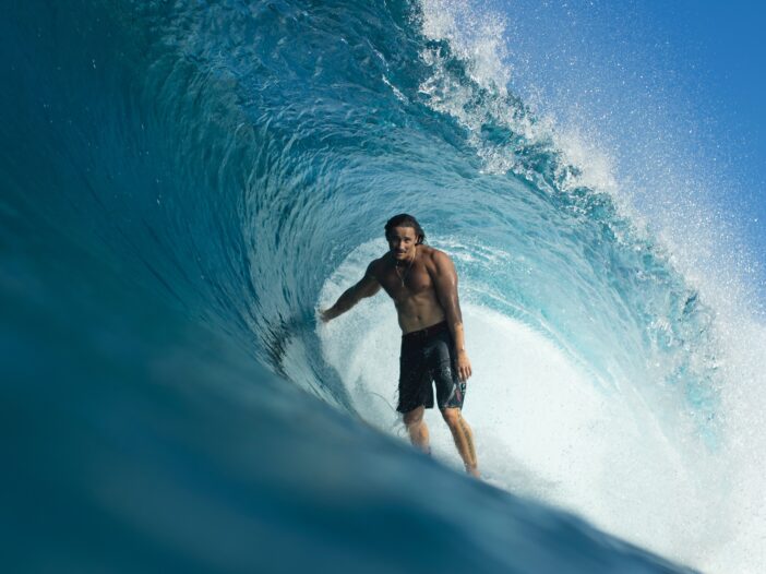 STORIES behind THE WAVES／映像の先に繋がるもの_02 Kuio-okalani Young