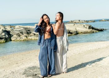 海と太陽の光をまとう、新定番デニム「BILLABONG BEACH LOVER JEANS」が登場